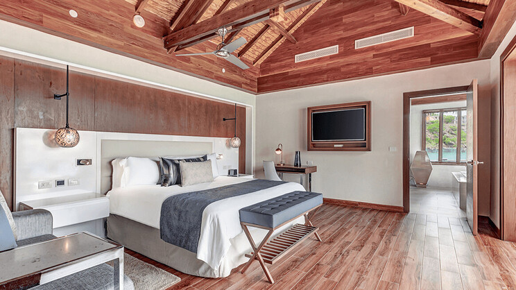 Chairman Overwater Bungalow (Adults Only)